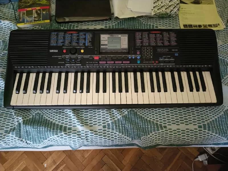 Синтезатор Yamaha PSR-220 с чехлом — Стамбул — 5 500 ₺