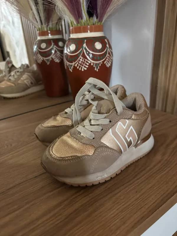 Кроссовки GAP — Тбилиси — 15 ₾