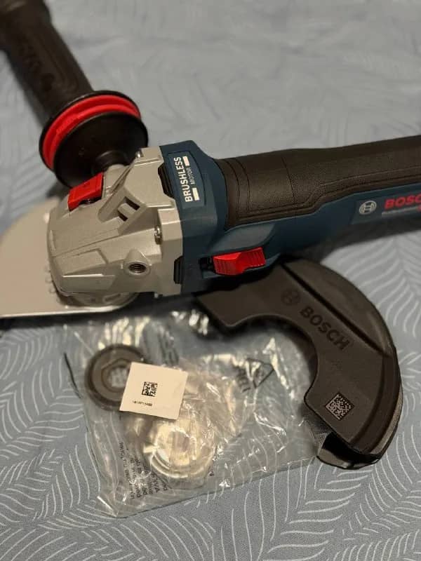 Bosch GWS-11S Professional Heavy Duty — Батуми — 750 ₾