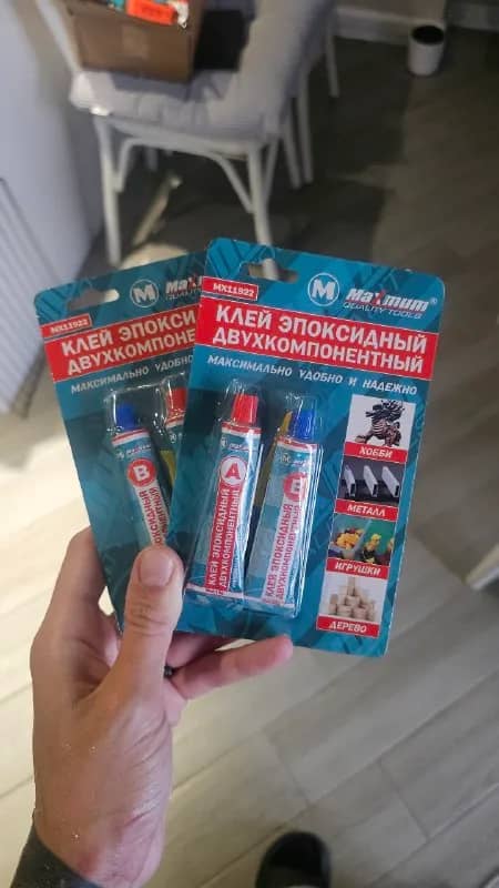 Клей эпоксидный двухкомпонентный — Батуми — 15 ₾