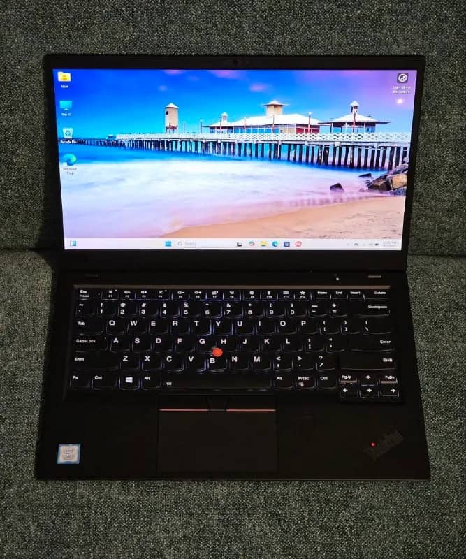 ультралегкий ноутбук ультрабук Lenovo X1 Carbon 6th Gen Core i5-8350U 16GB RAM 512GB SSD 14» Full HD — Батуми — 900 ₾