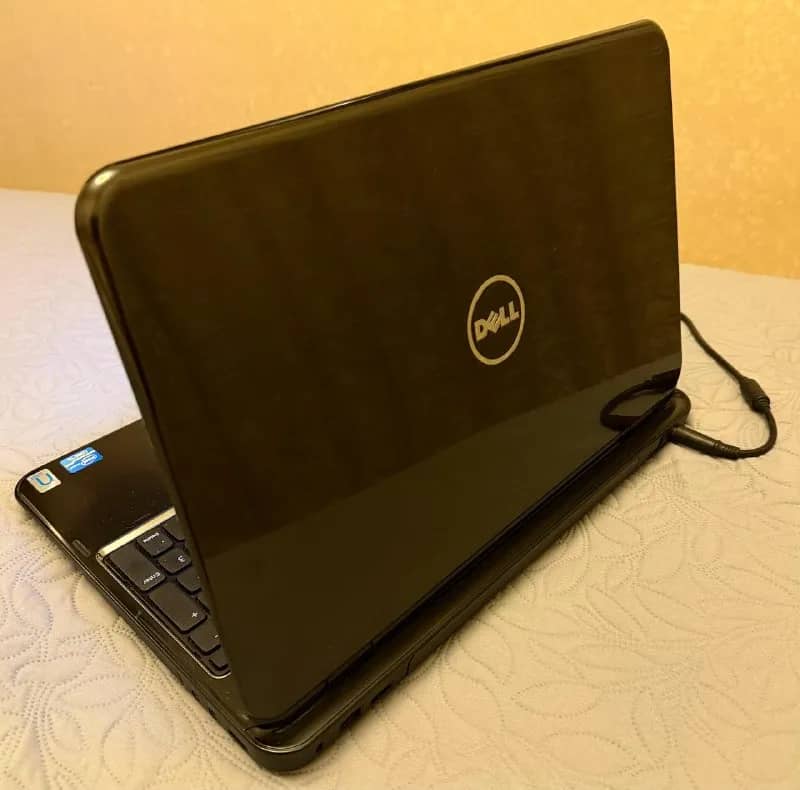 Продам ноутбук Dell Inspiron N5110 (Core i3 / 4 потока / 8 GB RAM / 320 GB), экран 15.6» в хорошем, — Батуми — 150 ₾