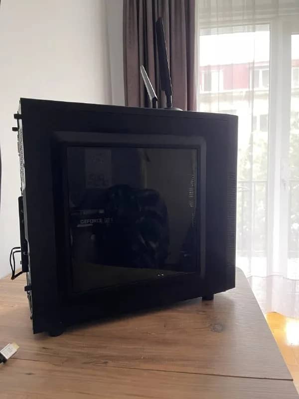 Продаю компьютер + монитор — Батуми — 1 500 ₾