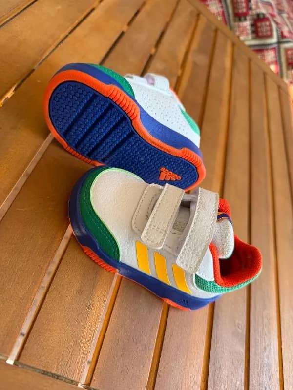 Adidas 70 лари — Тбилиси — 70 ₾