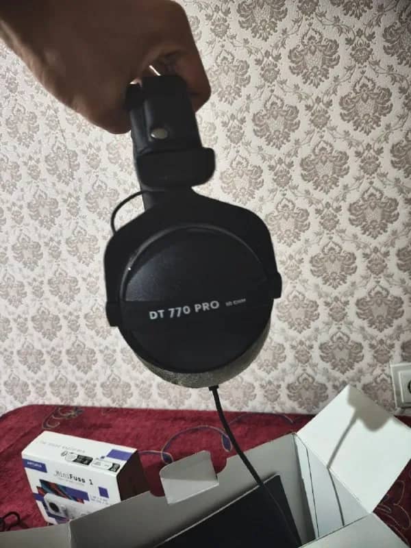 Продам наушники beyerdynamic DT770 Pro 80 Om, фулл комплект — Астана