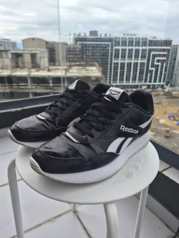 Кроссовки reebok 43 размер 50 лари — Батуми — 50 ₾