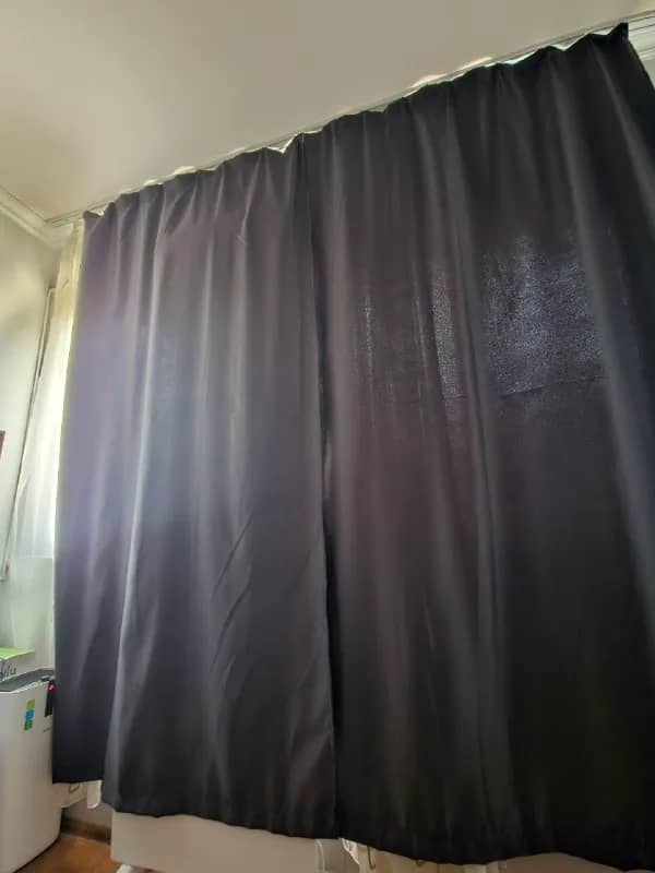 Продам блэкаут шторы. 2 штуки 150см*270см — Ереван