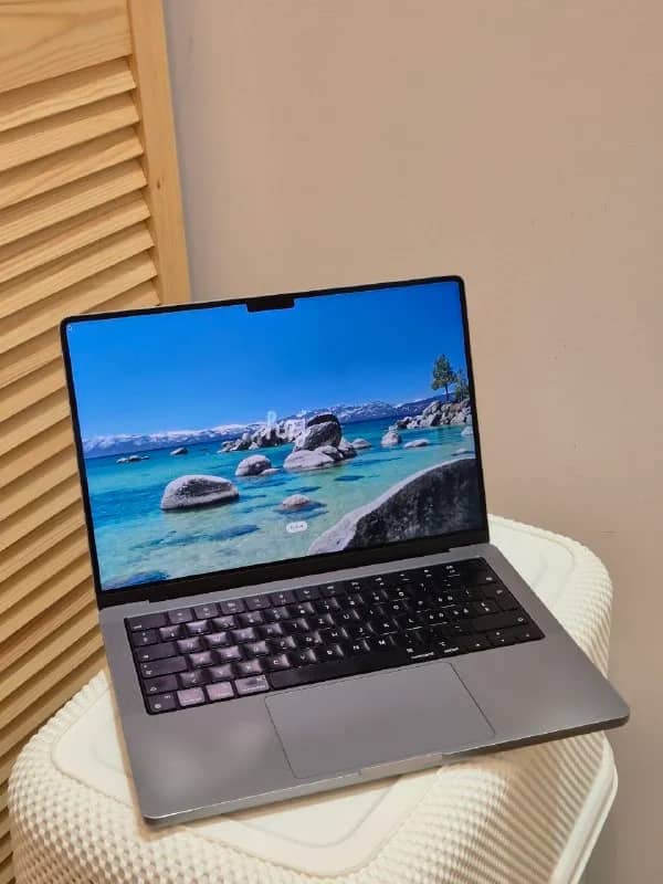 MacBook Pro 14» M1 Max, 2021 — Тбилиси — 4 500 ₾