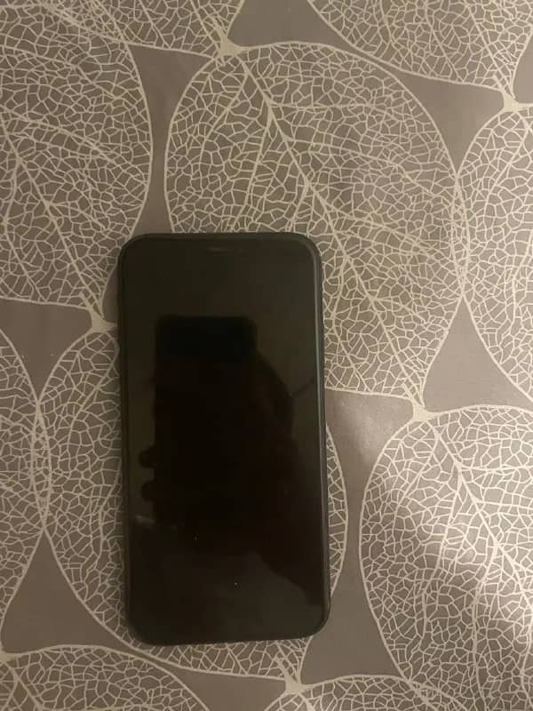 IPHONE XR 64гб — Батуми — 150 ₾