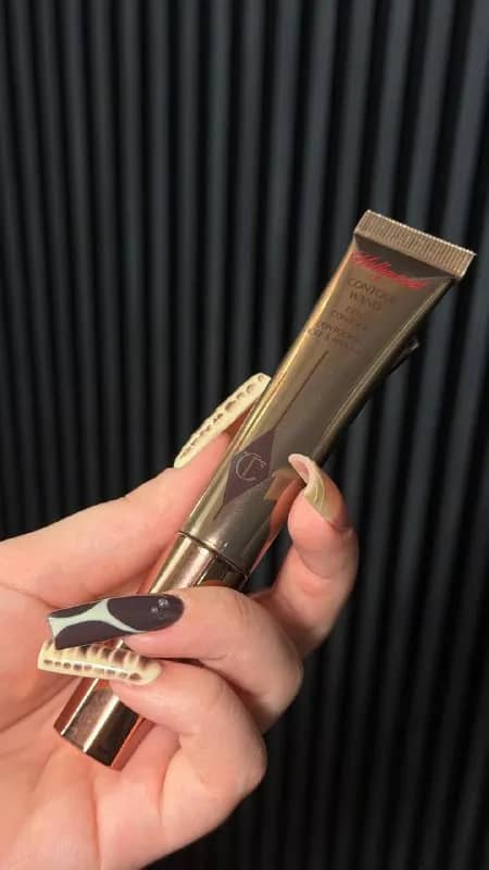 Контур-стик Charlotte Tilbury Hollywood Contour Wand — Батуми — 100 ₾