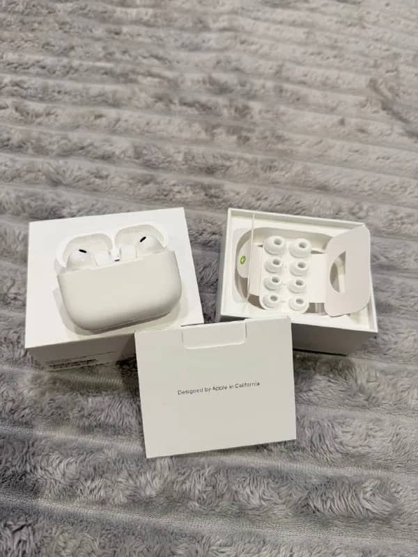 Apple AirPods Pro 3 — Батуми — 599 ₾