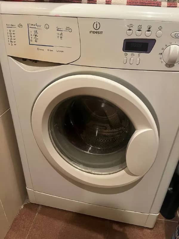 Indesit — Ереван — 5 000 ֏