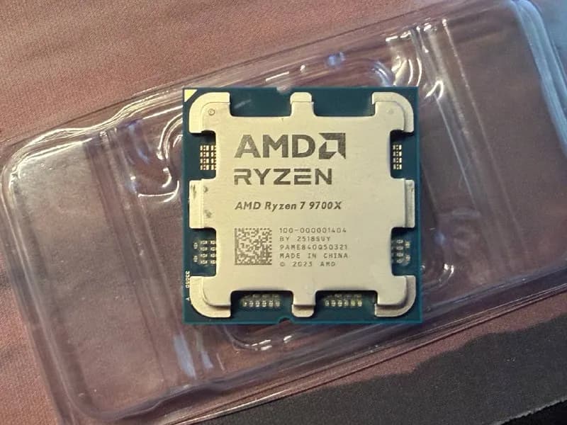 AMD Ryzen 7 9700X — Батуми — 700 ₾