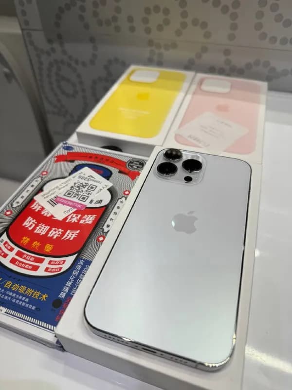 14 pro max 128gb белый — Тбилиси — 2 400 ₾