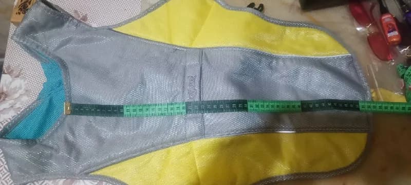 7 градусов и больше. Главное, чтобы жилет был всегда влажным. Тогда он эффективно спасет собаку от — Батуми — 20 ₾