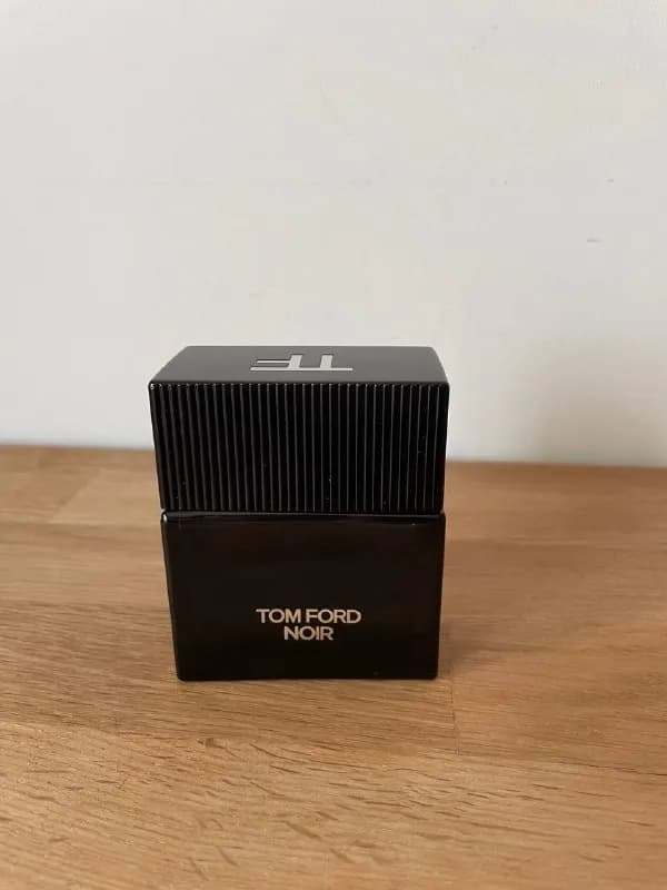 Tom Ford Noir eau de parfum около 20 мл во флаконе 50 мл 100 лари — Тбилиси — 100 ₾
