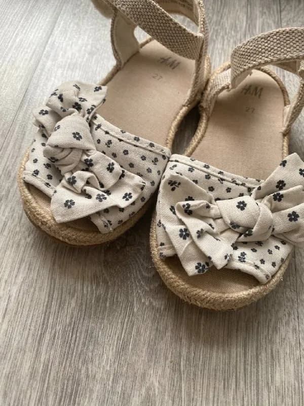 Продам детские сандали HM — Батуми — 20 ₾