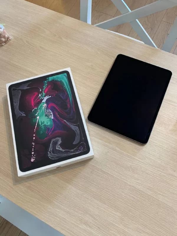 iPad Pro 11» 2018 64gb Wi-Fi — Тбилиси — 1100 ₾