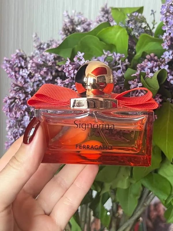 Ferragamo Signorina Unica 50 мл, 170 лари — Батуми — 170 ₾