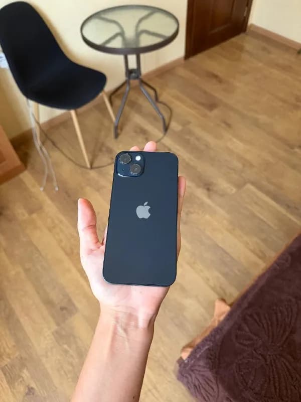 iPhone 13, 256 GB — Тбилиси — 600 ₾