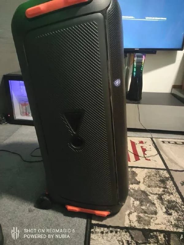 JBL PARTYBOX / 1700 Gel — Тбилиси — 1700 ₾