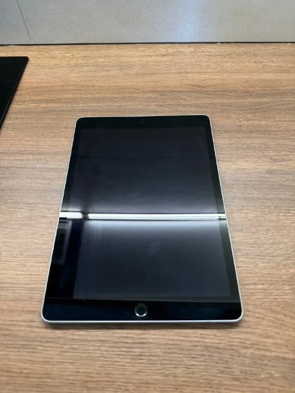 Ipad A2602 9th Generation на запчасти (сломался процессор) — Батуми — 200 ₾