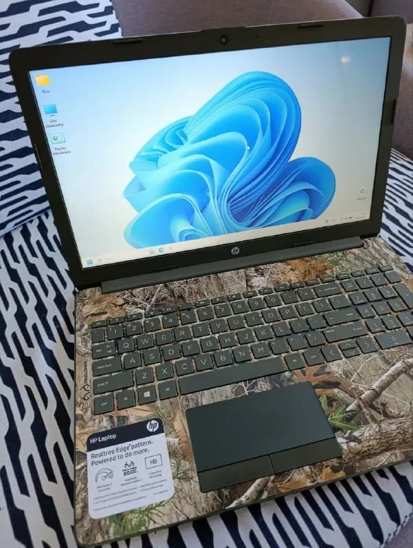 HP — 16GB RAM / 256 ssd m2 и 1TB дополнительно. — Батуми — 800 ₾