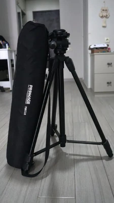 Штатив — Батуми — 50 ₾