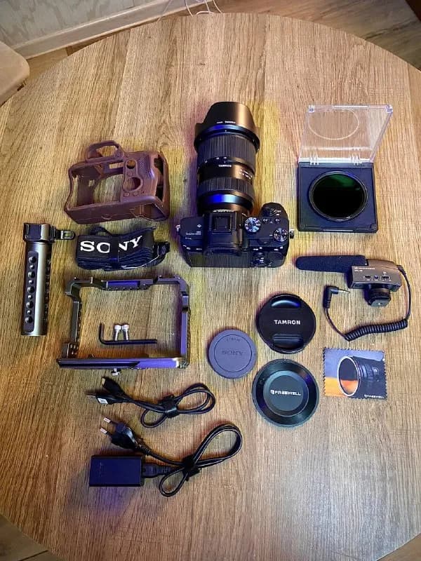 Sony A7iii + Tamron 28-75 G2 — Тбилиси — 2 100 $