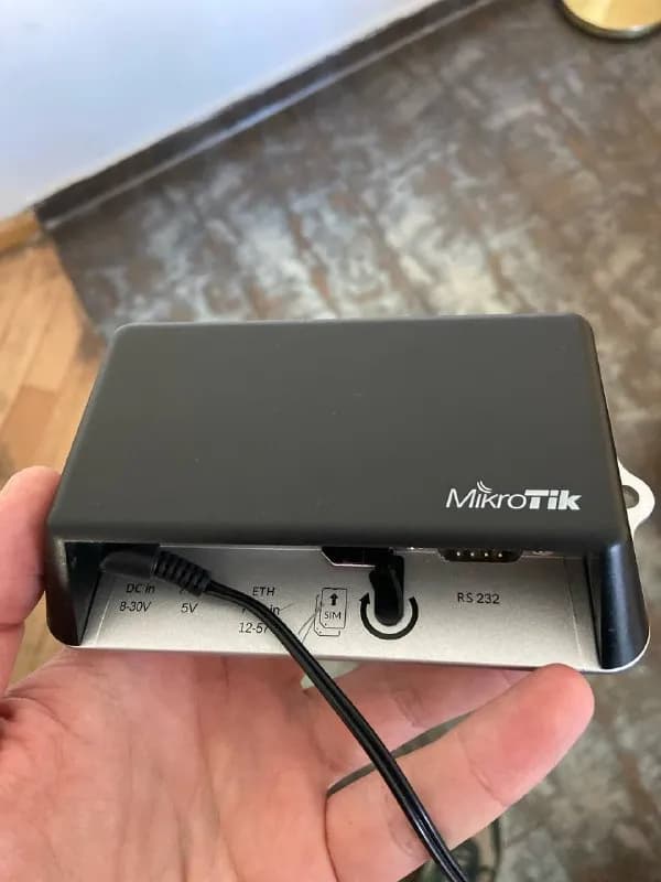 1. Mikrotik ltap r11e-LTE — 200 лари — Тбилиси — 200 ₾