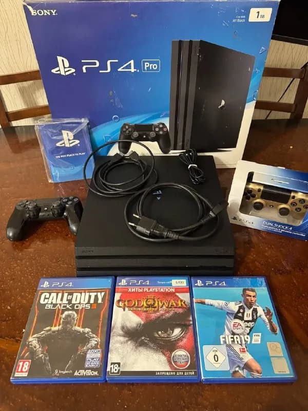 PlayStation PS4 Pro 1 TB с играми 🎮✨ — Тбилиси — 650 ₾