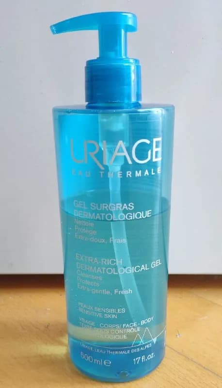 uriage. 2/3 банки. 25 лари (в аптеке полная 60). Тех универ — Тбилиси — 25 ₾