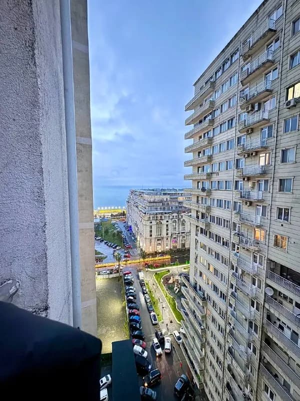 1+1📍Горгиладзе 98 — Батуми — 400 $
