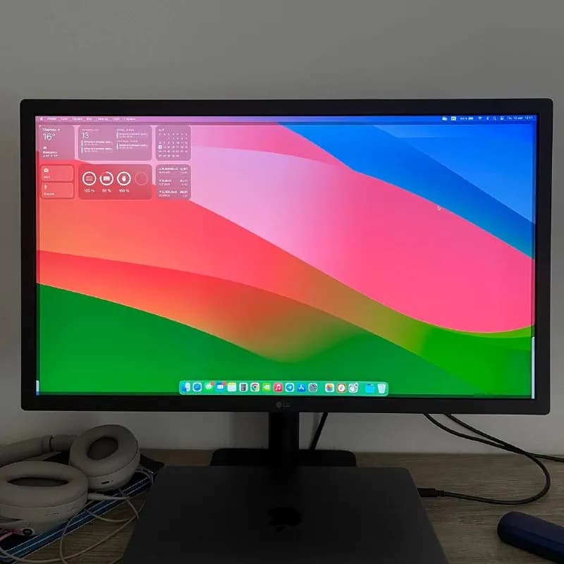 LG UltraFine for Mac 24 дюйма 4к — Тбилиси — 1 600 ₾