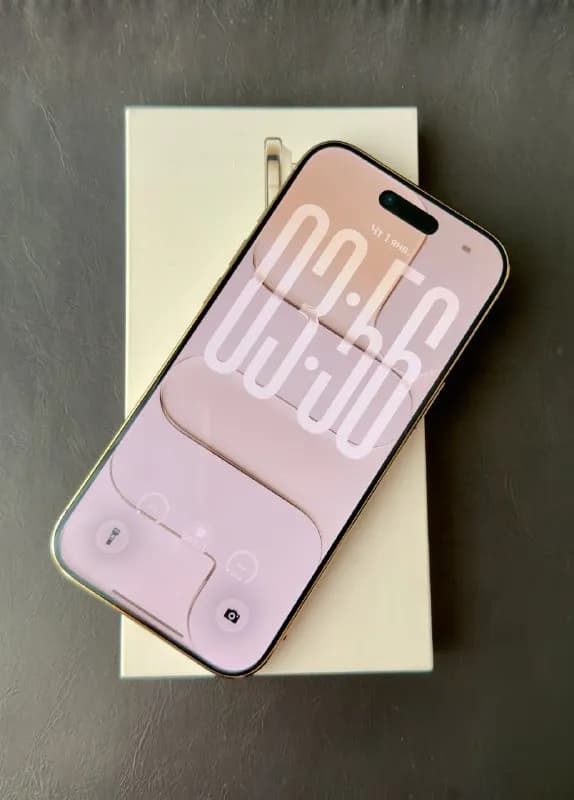 iPhone Air, Light Gold 256GB Новый (Актив) — Батуми — 2 300 ₾