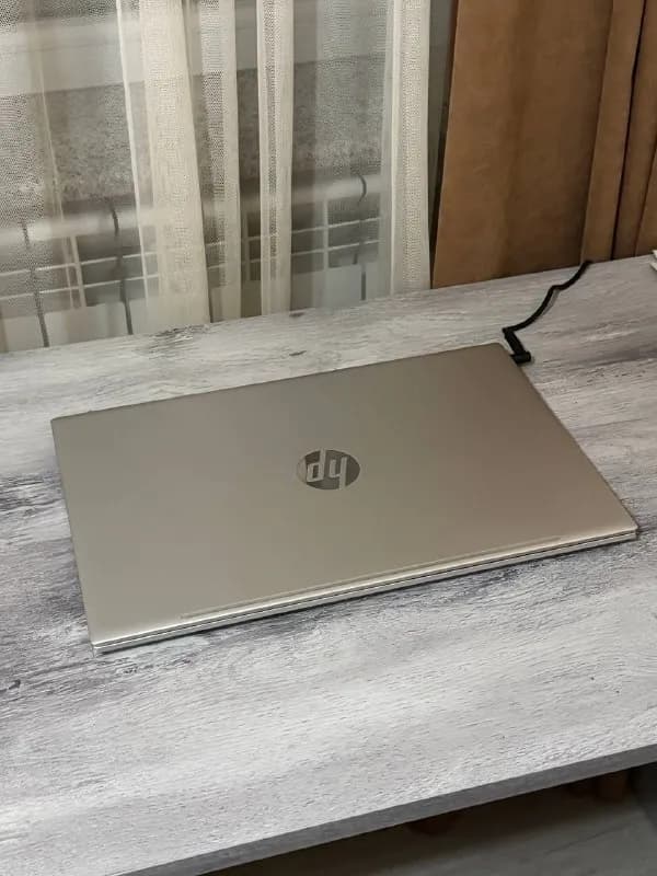 HP Pavilion, в идеальном состоянии 12 поколения 12-ядерный на лицензионном виндоус, есть все необход — Батуми — 1 250 ₾