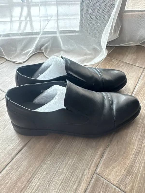 1) мужские туфли — Батуми — 70 ₾