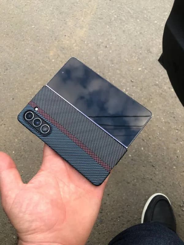 Samsung Galaxy Z Fold 5 256GB — Батуми