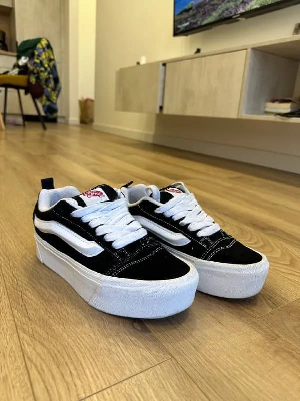 Vans на толстой подошве (оригинал), куплены в Берлине — Тбилиси