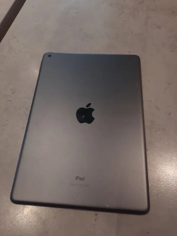 128GB — Тбилиси — 250 $