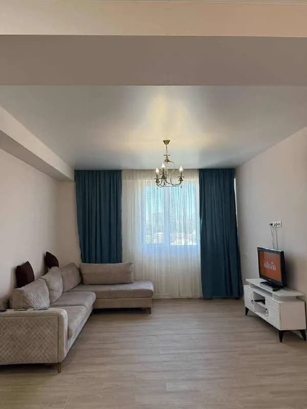 2+1 по улице Адлиа, 112* — Батуми — 800 $