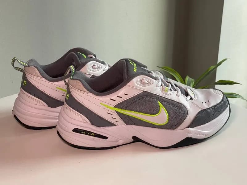 Nike Air Monarch IV — Тбилиси — 220 ₾