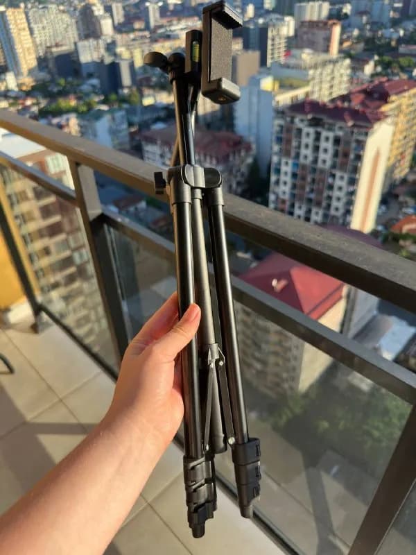 1. Штатив 10 лар — Батуми — 50 ₾