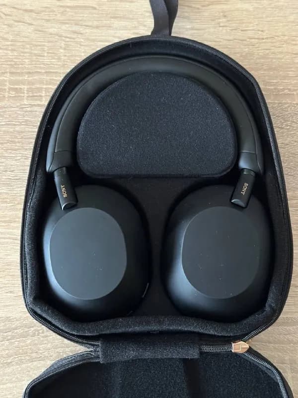Sony wh-1000xm5 — Тбилиси — 650 ₾