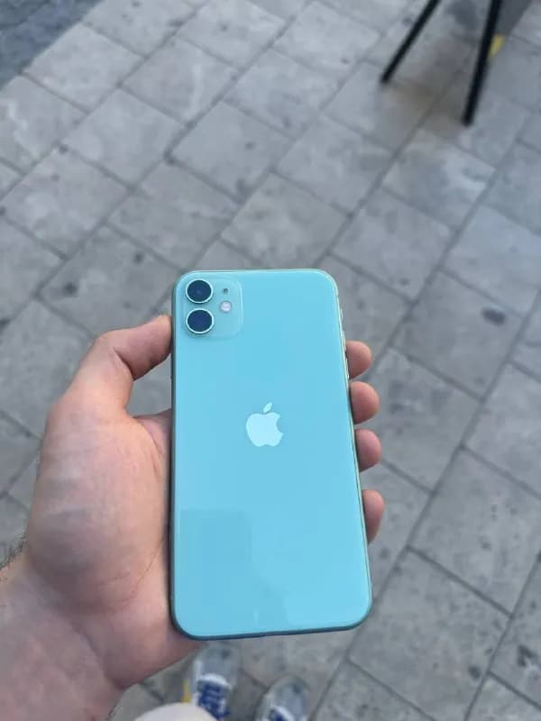 iphone 11 128гб — Тбилиси — 600 ₾