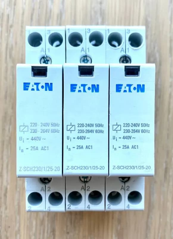 EATON, 25А, 3 шт. — Тбилиси — 50 ₾