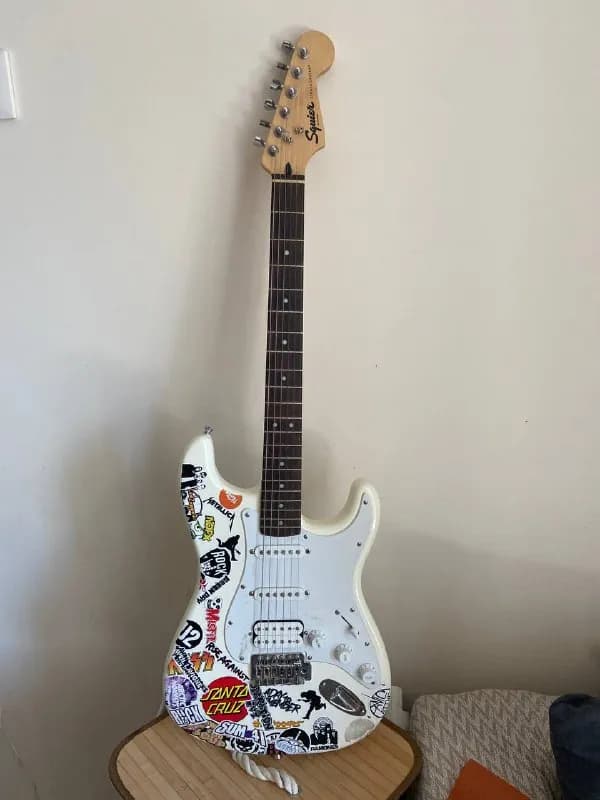 squier stratocaster bullet с чехлом — Тбилиси — 350 ₾
