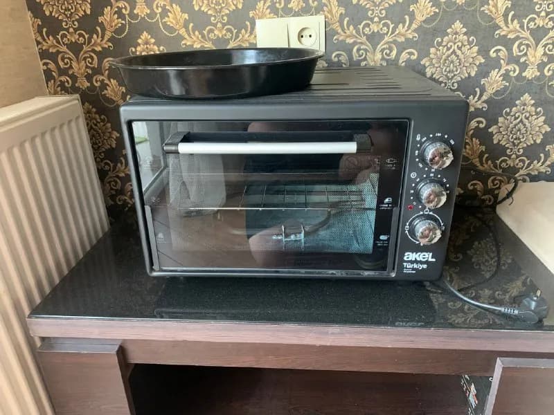 4-5 месяцев, работает исправно, готовит вкусно, даже если ты не умеешь🤣 — Тбилиси — 219 ₾