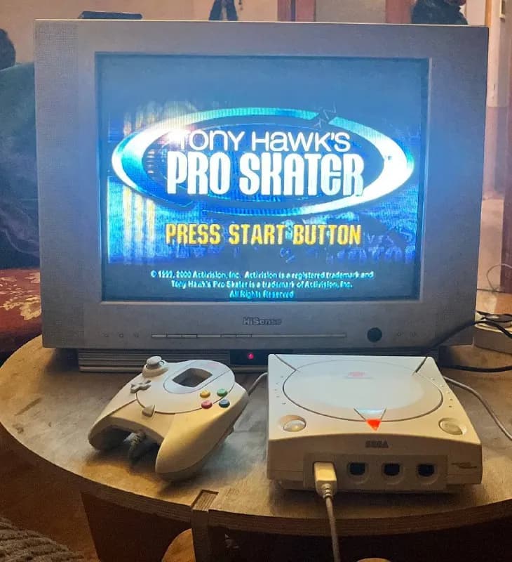 Sega Dreamcast с играми — Тбилиси — 150 ₾