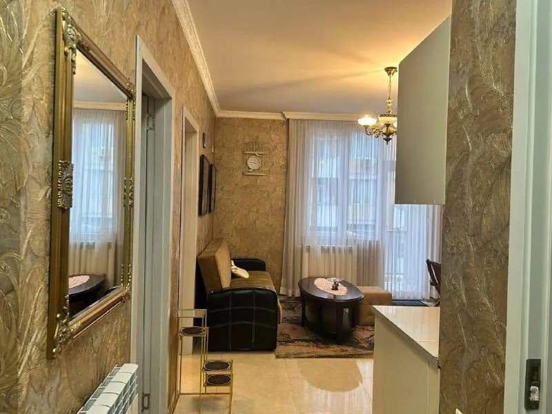 Трехкомнатная квартира в центре, Горгасали 116 — Батуми